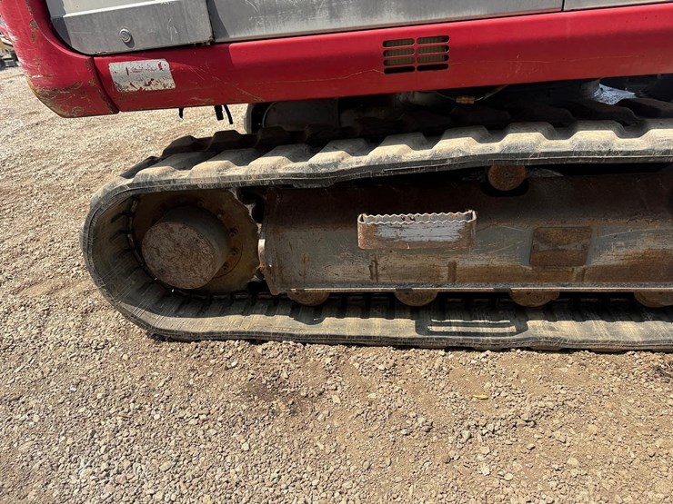 2007-takeuchi-tb175-image-11