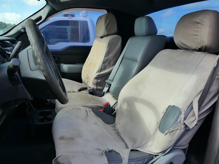 2013-ford-f150-xl-image-9