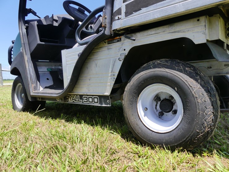 club-car-carryall-3-image-5