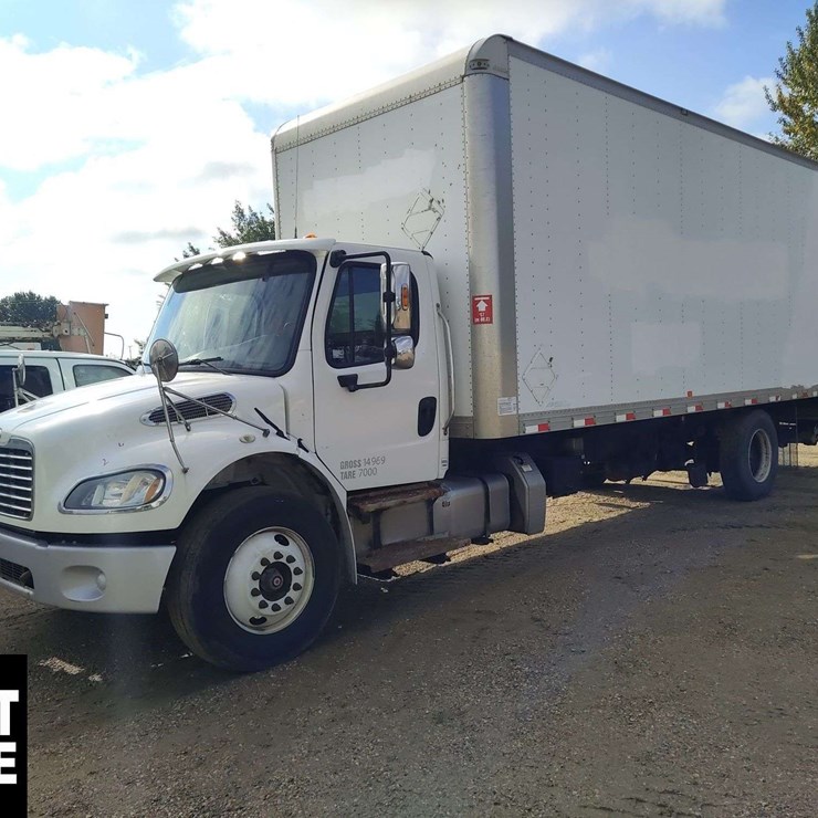2017 FREIGHTLINER M2 106