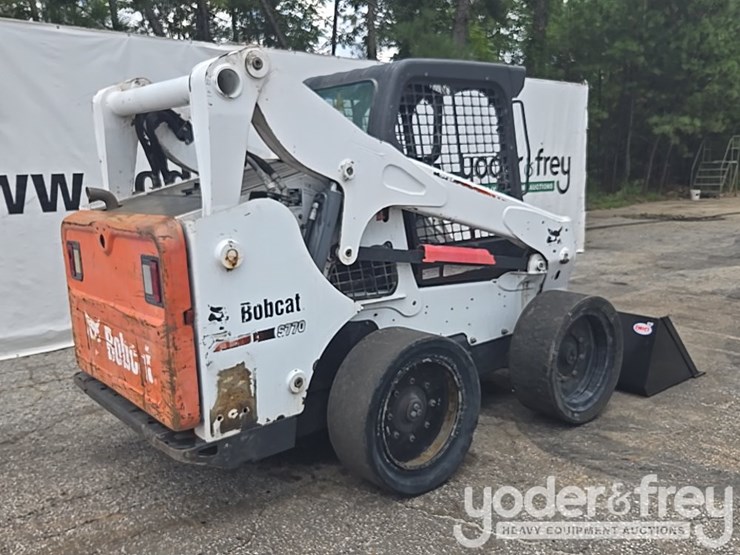 2015-bobcat-s770-image-5