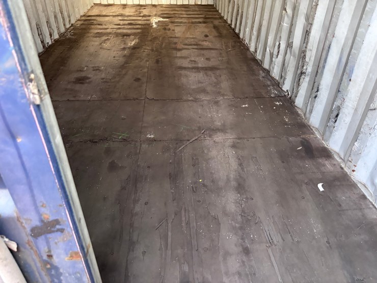 #1220-•-20ft-shipping-container-image-7