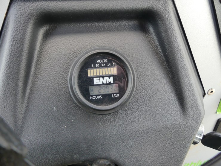 2023-landmaster-ev-image-15