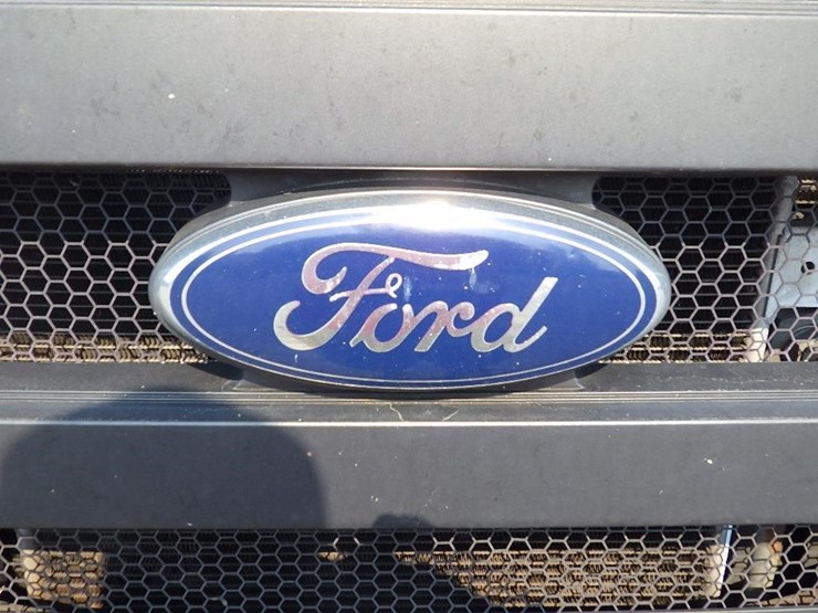 2015-ford-f750-image-9