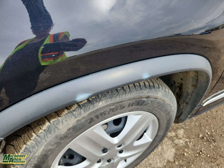 2016-volkswagen-tiguan-image-33