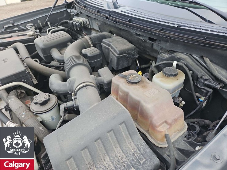 2010-ford-f150-image-27