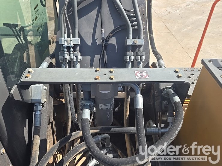 2019-volvo-ec300el-image-49