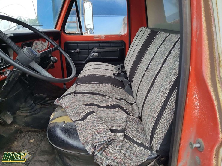 1974-ford-f600-image-15