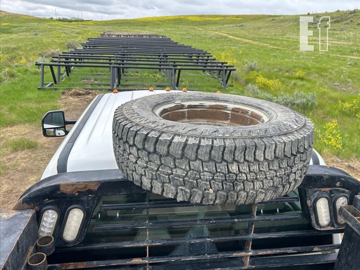 2019-ford-f350-xl-image-31
