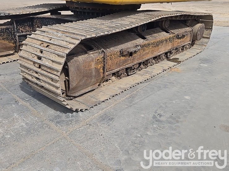 2019-caterpillar-336-image-9
