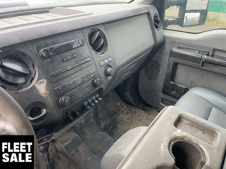 2014-ford-f350-image-16