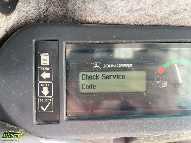 2011-deere-318d-image-21