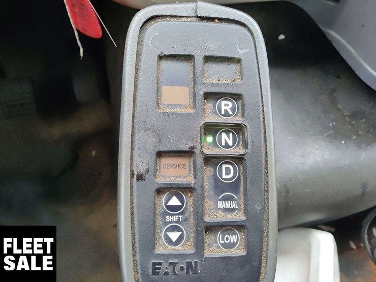 international-workstar-7600-image-12
