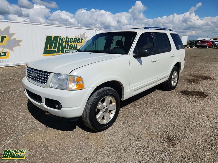 ford-explorer-image-1