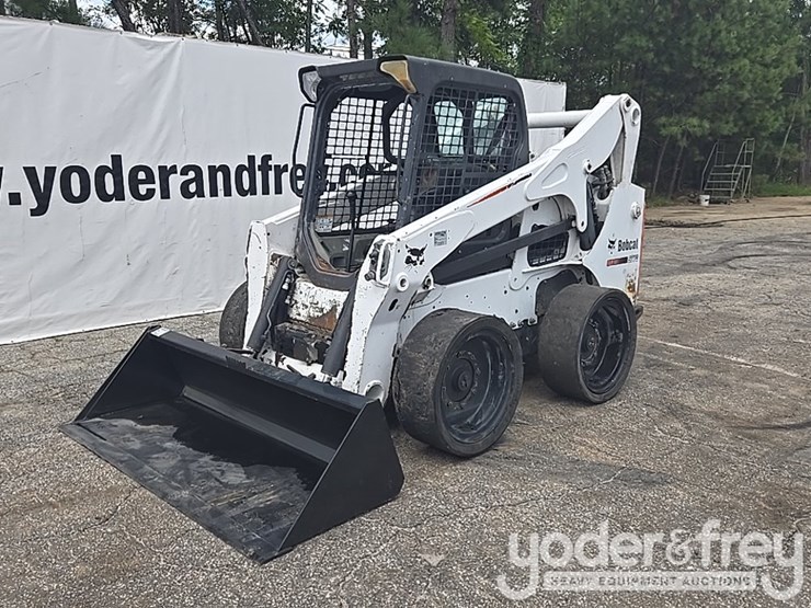 2015-bobcat-s770-image-1