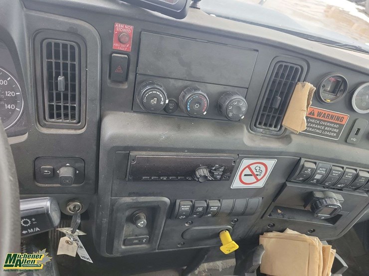 non-operable-2020-international-hv607-t/a-refuse-truck-image-13