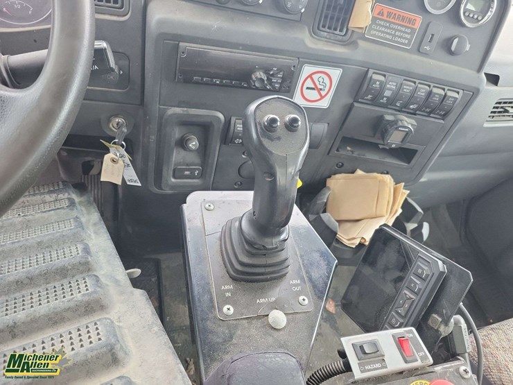 non-operable-2020-international-hv607-t/a-refuse-truck-image-14