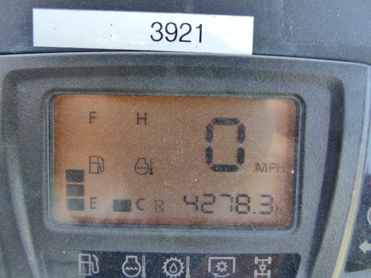 kubota-rtv-x900-image-13