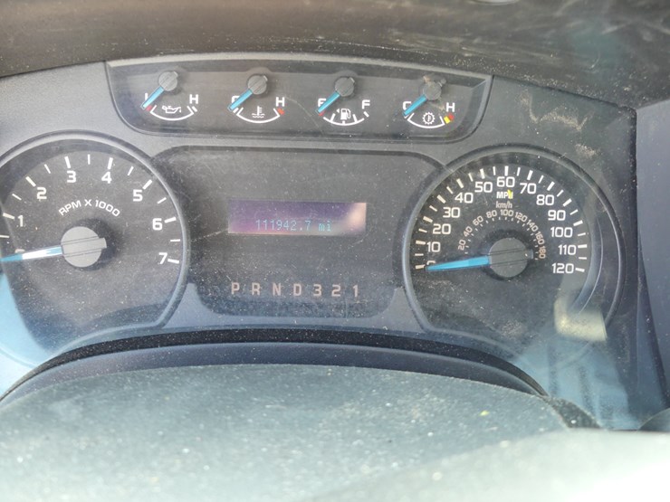 2013-ford-f150-xl-image-14