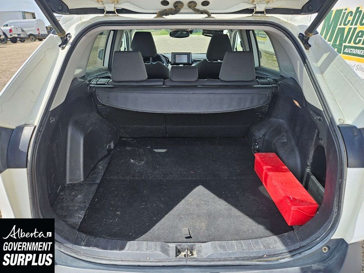 2020-toyota-rav4-image-16