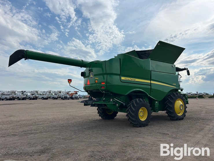 2023-john-deere-s780-image-5