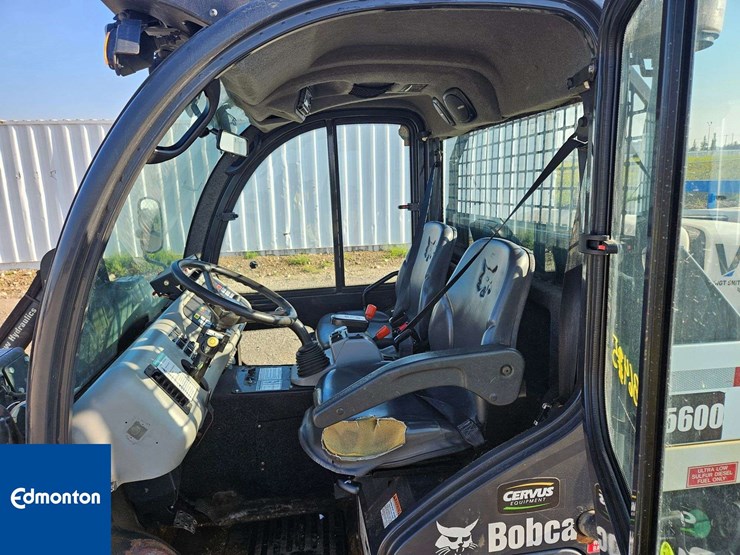 bobcat-toolcat-5600-image-4