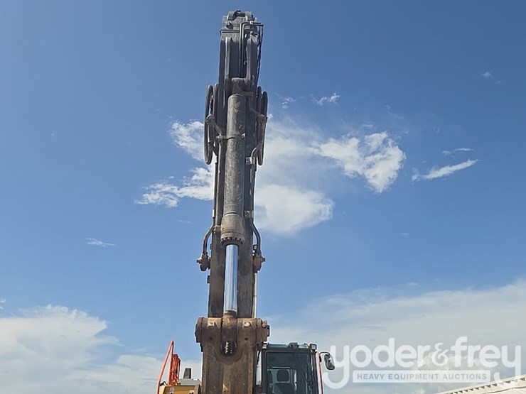 2019-volvo-ec300el-image-28