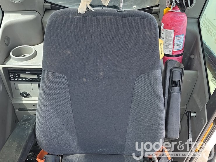 2020-volvo-ec300el-image-66