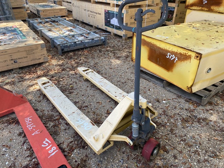 #5180-•-pallet-jack-image-3