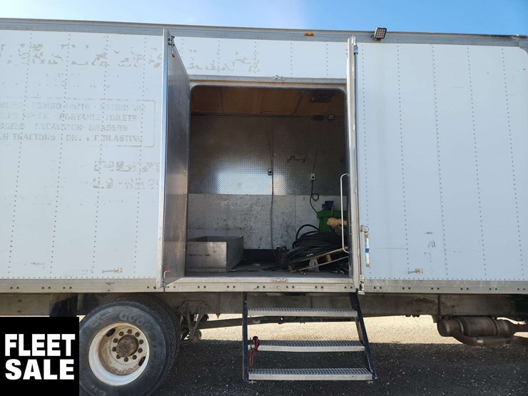 international-durastar-4300-image-19