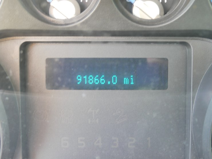 2011-ford-f350-xl-image-16