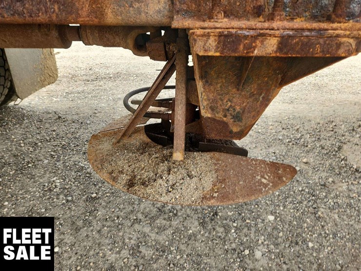international-workstar-7500-image-29