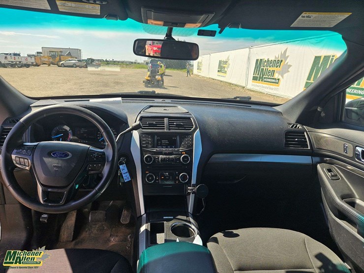 ford-explorer-image-17