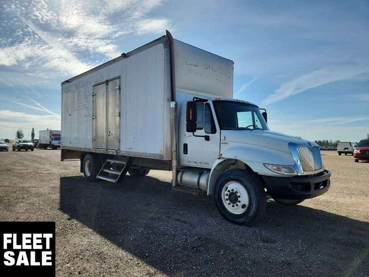 international-durastar-4300-image-25