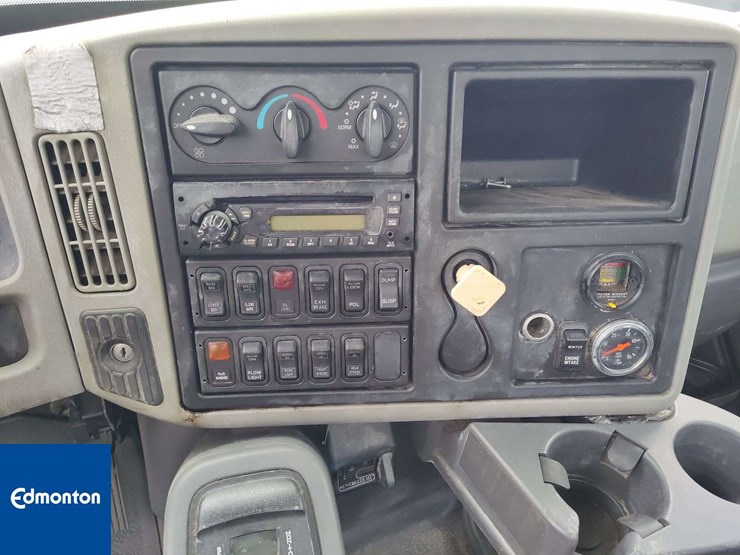 2014-international-workstar-7400-image-12