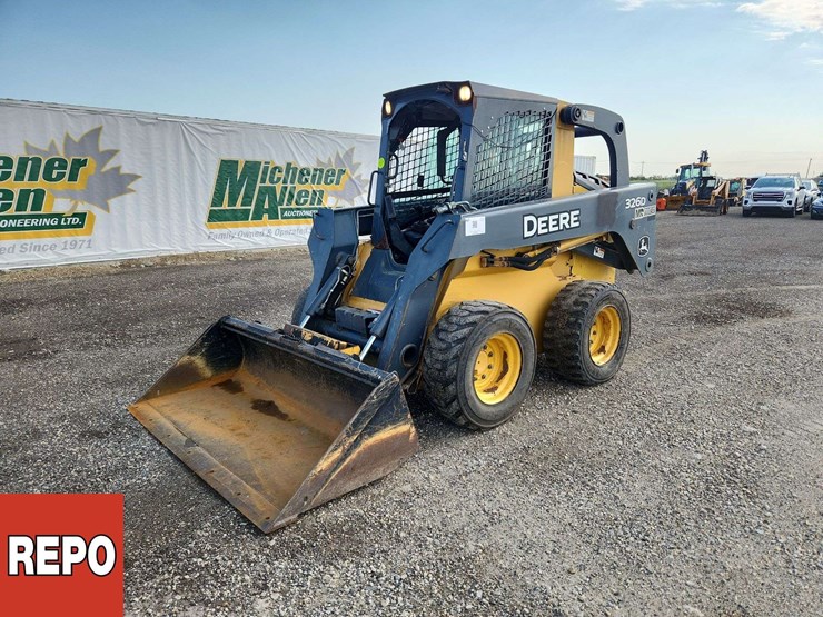 deere-326d-image-1