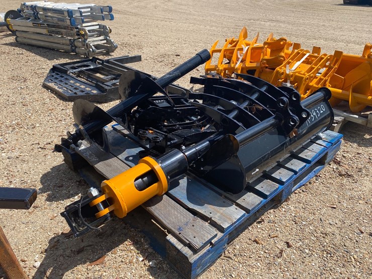 #5135-•-(7)-mini-excavator-pieces-image-3
