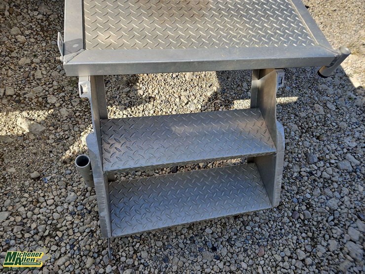 2008-cargo-wells-image-20