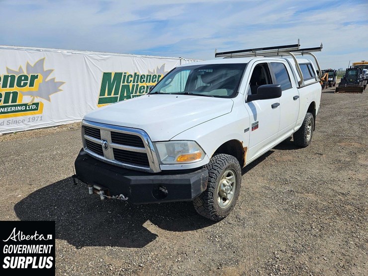 2010-dodge-ram-2500-image-1