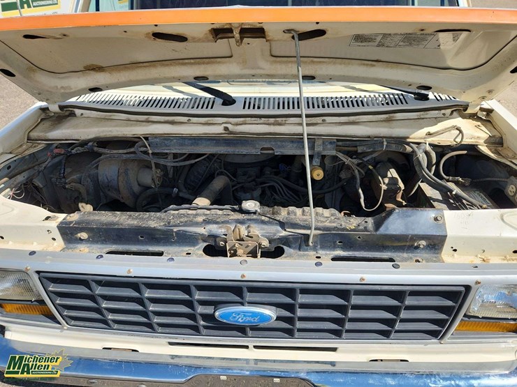 1983-ford-e250-image-30