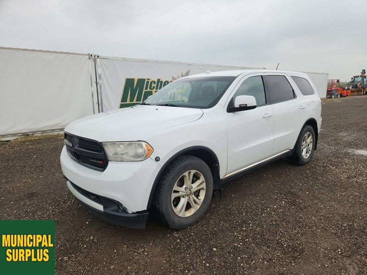 2013-dodge-durango-image-1