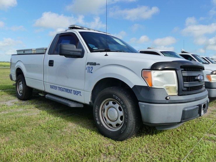 2013-ford-f150-xl-image-2