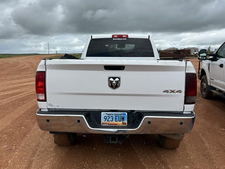 2018-ram-2500-tradesman-image-6