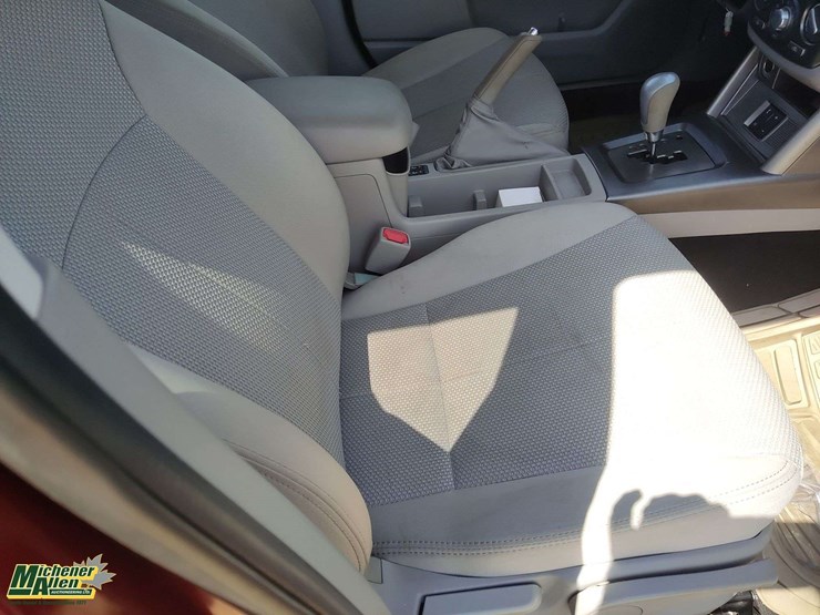 2012-subaru-forester-image-12