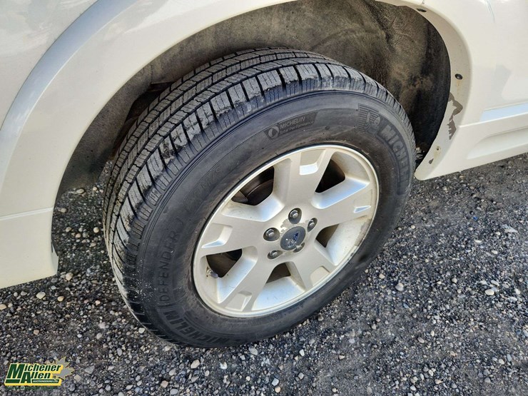 ford-explorer-image-22