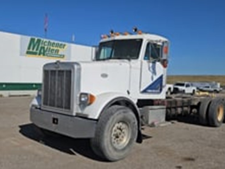 1997-peterbilt-357-image-5