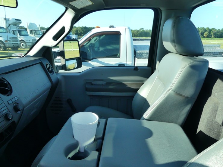 2016-ford-f250-xl-image-9
