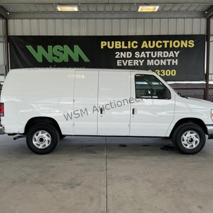 2009 FORD CARGO