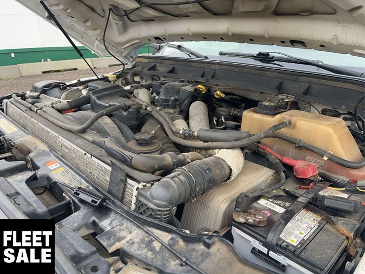 2011-ford-f250-image-26