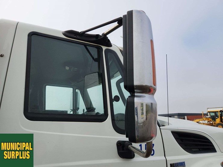 2015-international-workstar-7400-image-48